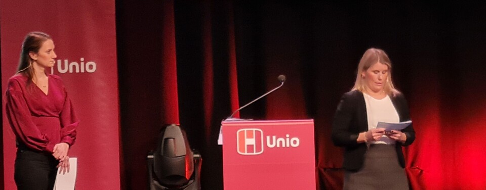 Sylvi Thun, seniorforsker SINTEF og Marte Pettersen Buvik, seniorforsker SINTEF presenterte rapporten på dag 2 av Unio-konferansen.