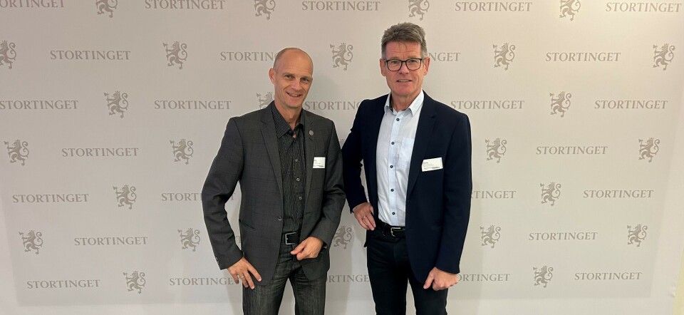 Fagsjef Håkon Hjemly og forbundsleder Bent Ronny Mikalsen under dagens stortingshøring i Helse- og omsorgskomiteen.
